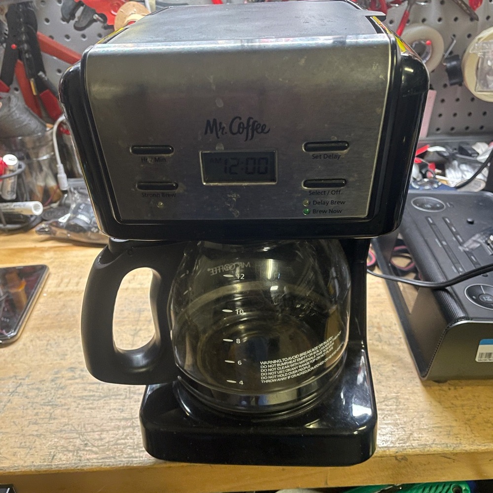 Coffee maker Mr coffee 
Used